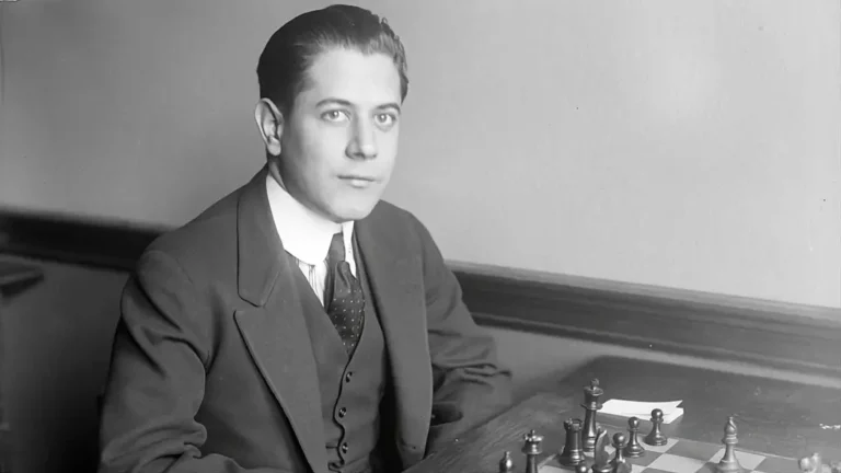 Biografía de José Raúl Capablanca: El Rey del Ajedrez Cubano