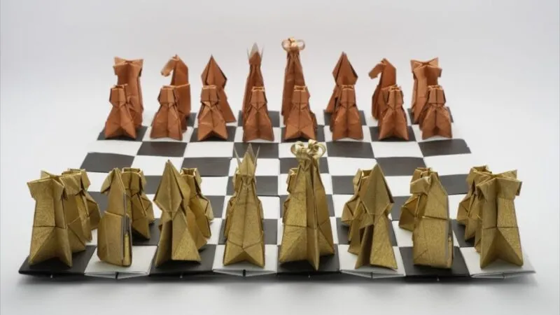 Juego de ajedrez de origami