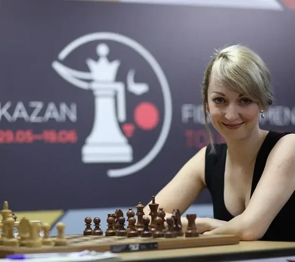 La FIDE confirma finalmente el título de GM a Elisabeth Paehtz