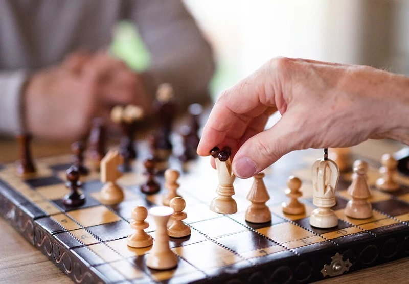 Estrategias ganadoras dominando el ajedrez a nivel de club