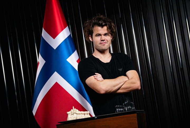Magnus Carlsen logra su primera victoria en la Copa del Mundo