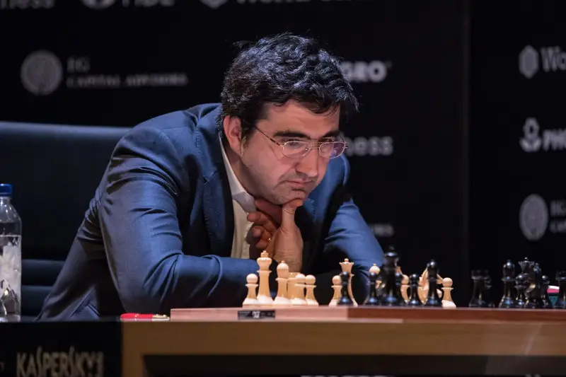 Los jugadores de ajedrez de élite siguen acusándose unos a otros de hacer trampa
