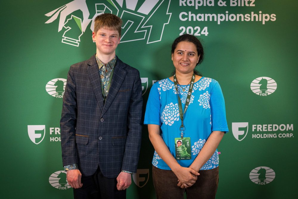 Volodar Murzin y Humpy Koneru nuevos campeones del mundo de rápidas FIDE 1 Volodar Murzin y Humpy Koneru nuevos campeones del mundo de rápidas FIDE