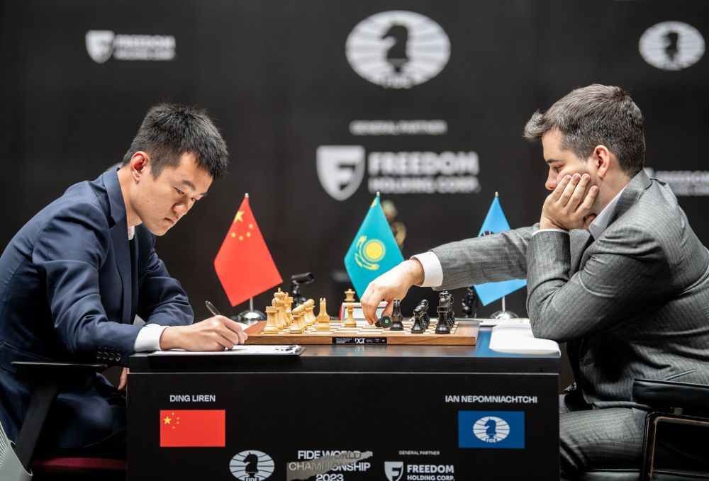 Rey del ajedrez de China que desafía las probabilidades 5 Rey del ajedrez de China que desafía las probabilidades