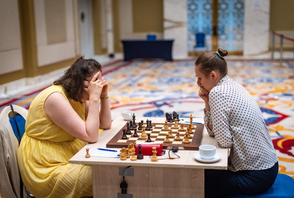 FIDE WGP Tbilisi: Salvación milagrosa de Nana Dzagnidze en la ronda 4 15 FIDE WGP Tbilisi: Salvación milagrosa de Nana Dzagnidze en la ronda 4