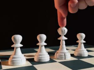 Ilustración de los peones de ajedrez impresos en 3d se transforman en reinas gracias  ajedrez