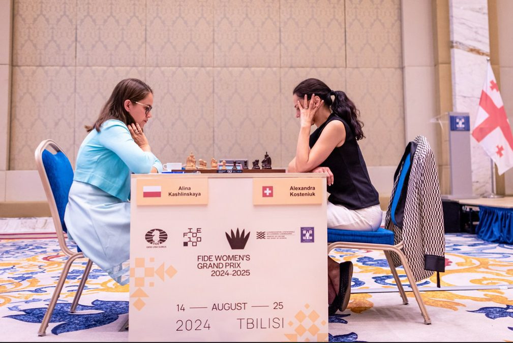 Assaubayeva y Tsolakidou triunfan en la primera ronda del Grand Prix Femenino 4 Assaubayeva y Tsolakidou triunfan en la primera ronda del Grand Prix Femenino