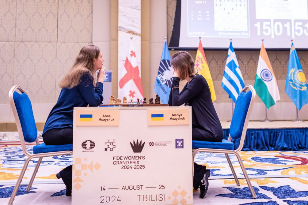 Assaubayeva y Tsolakidou triunfan en la primera ronda del Grand Prix Femenino 3 Assaubayeva y Tsolakidou triunfan en la primera ronda del Grand Prix Femenino