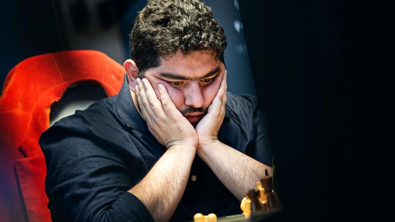 Sigue el tira y afloja por Carlsen: el noruego se lleva la corona del Freestyle 3 Sigue el tira y afloja por Carlsen: el noruego se lleva la corona del Freestyle