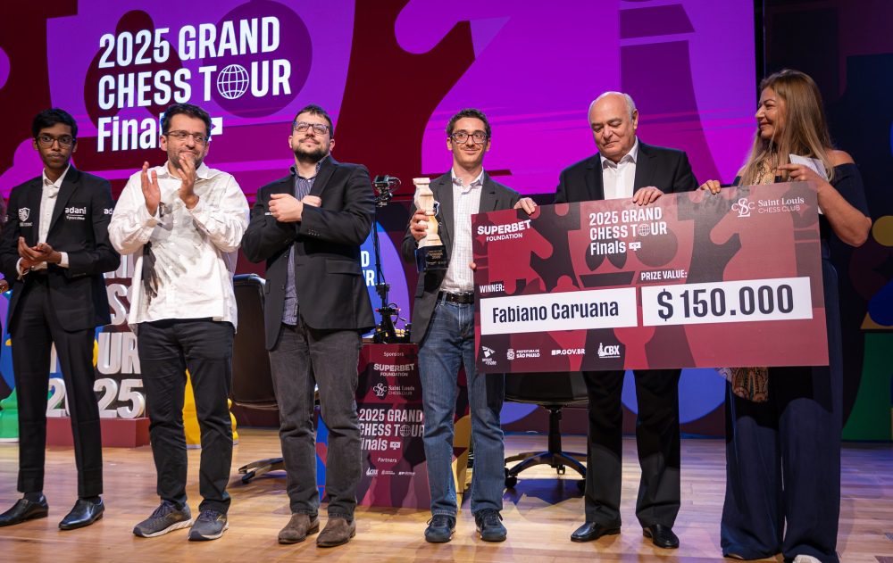 Fabiano Caruana se Corona Campeón Absoluto del Grand Chess Tour 5 Fabiano Caruana se coronó ganador de las Finales del Grand Chess Tour 2025 y campeón general del GCT
