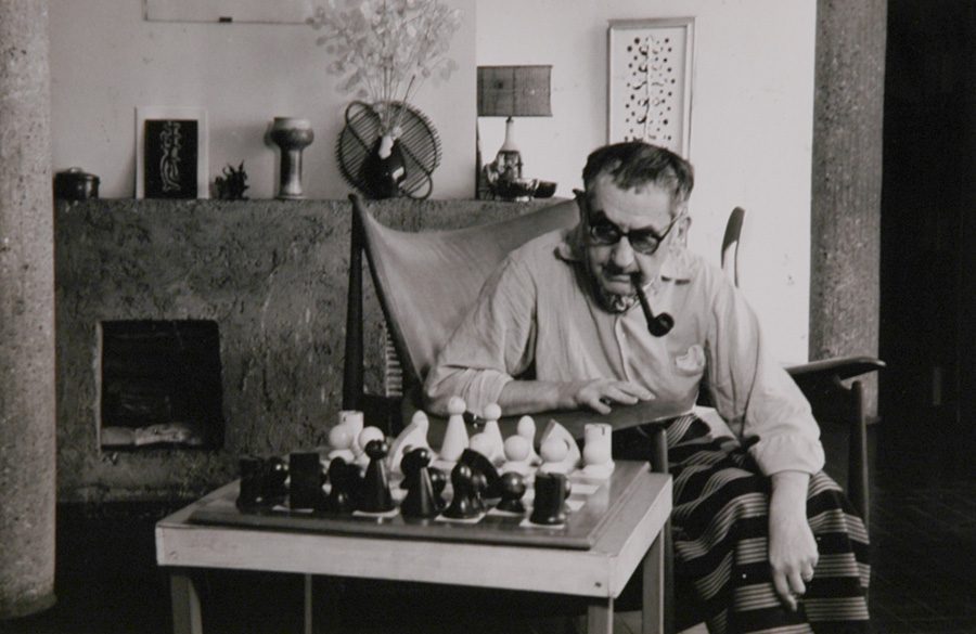 Man Ray y el Ajedrez: La Pasión Artística por las 64 Casillas 6 Man Ray: Ajedrez, Arte y una Obsesión de por Vida