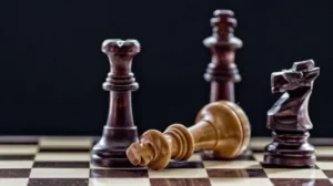 Final de dama y caballo: 5 claves para una victoria eficaz