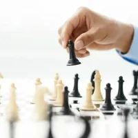 5 Composiciones de Mate en 3 Jugadas: Táctica Sublime