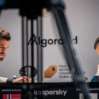 Magnus Carlsen e Ian Nepomniachtchi frente a frente en la Global Chess League